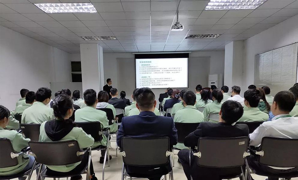 五金冲压件厂 Pengalaman Fabrik Bahagian Stamping Perkasa: Lima Luaran untuk Kesalahan Perkasaan(pic1)