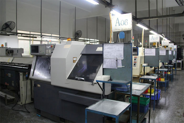 From a professional perspective, the advantages of CNC machining