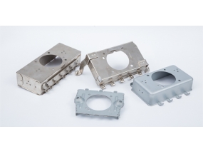 What aspects should be attention to in the design of metal stamping parts processing facto